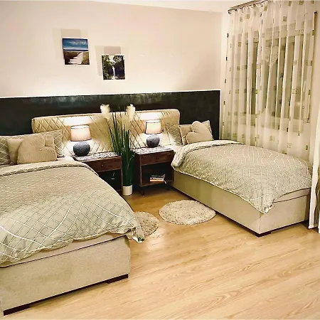 Messe Karlsruhe Apartamento *